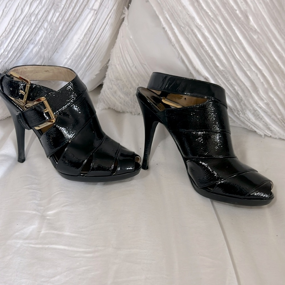 Black peep toe Michael kors heels size 7.5